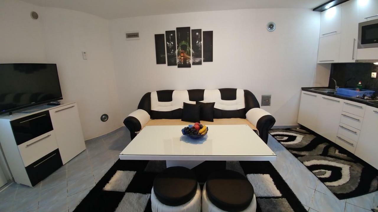 Apartments Ayla Вир Екстер'єр фото
